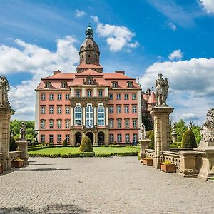 Hotel Przy Oślej Bramie - Zamek Książ